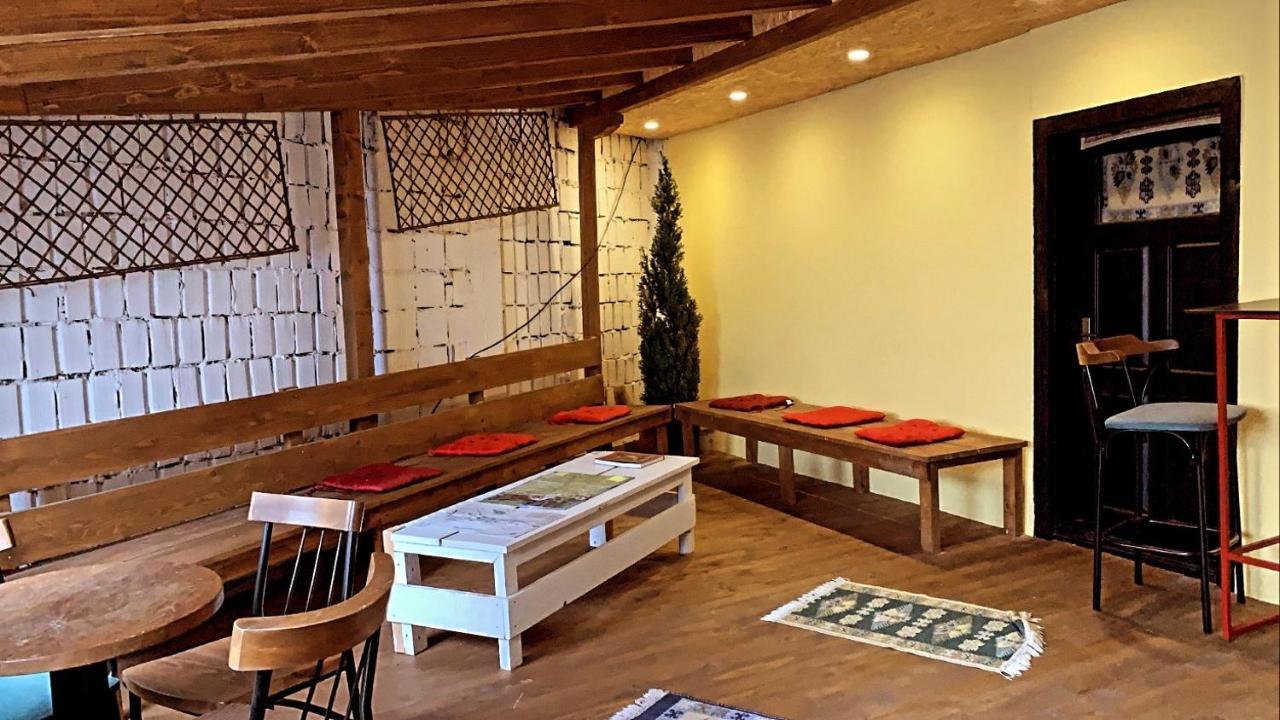 Central Hostel Peć Eksteriør billede