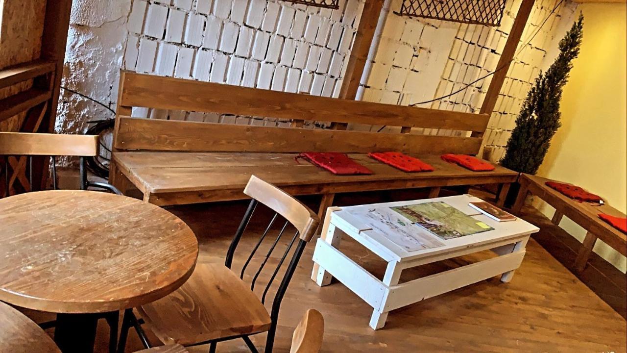 Central Hostel Peć Eksteriør billede